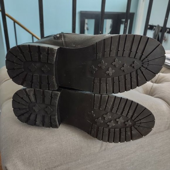 Leather Knee High Winter Boots - Picture 5 of 5